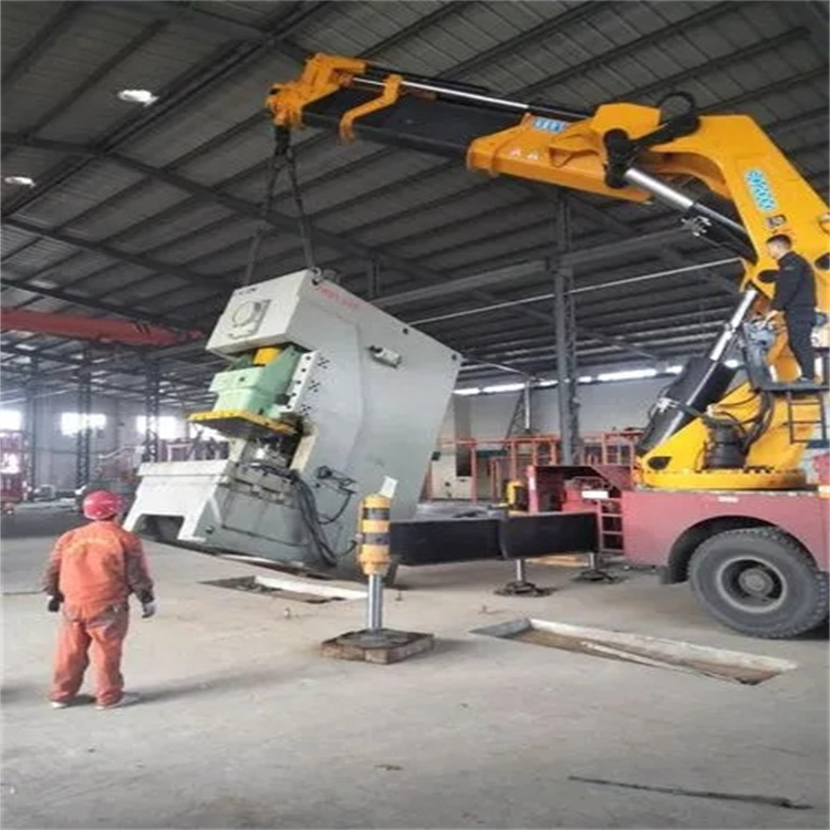 泗阳县80吨折臂吊车出租附近电话