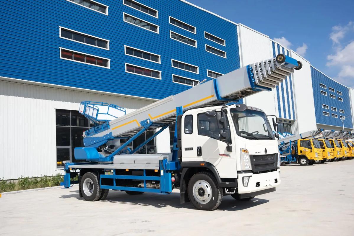 泗阳县出租云梯车高空作业车 建筑垃圾搬运